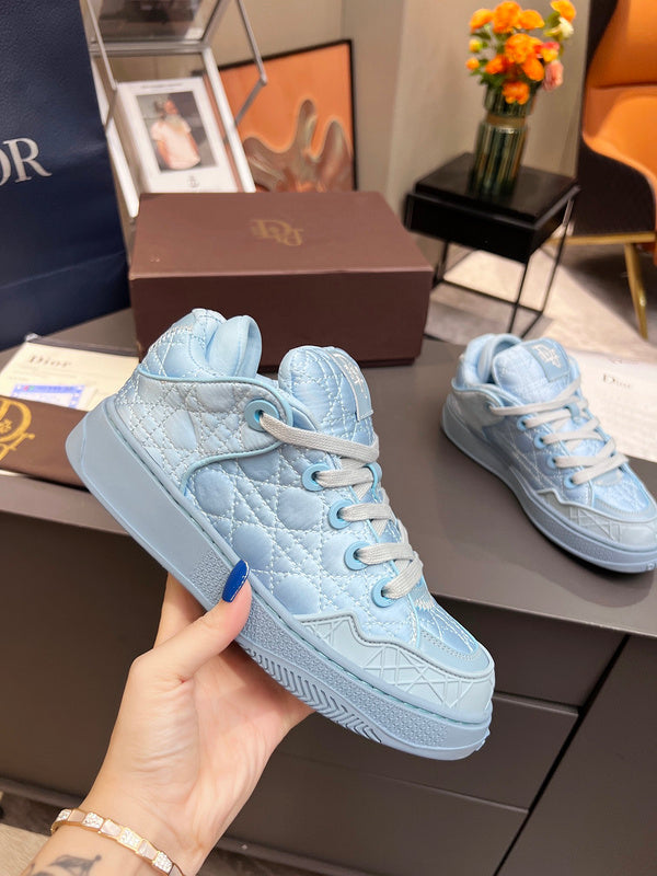 DIOR