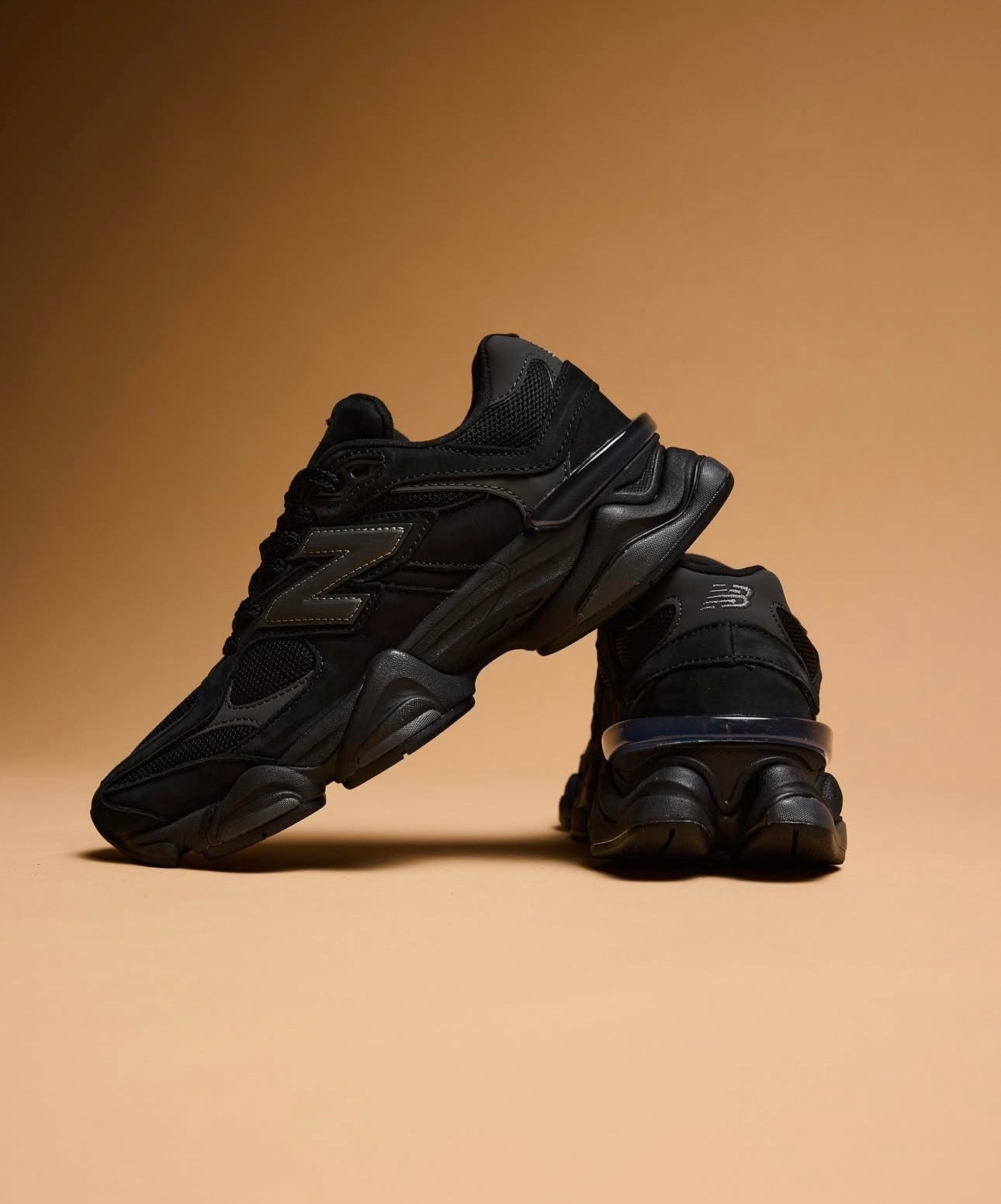 NEW BALANCE 9060