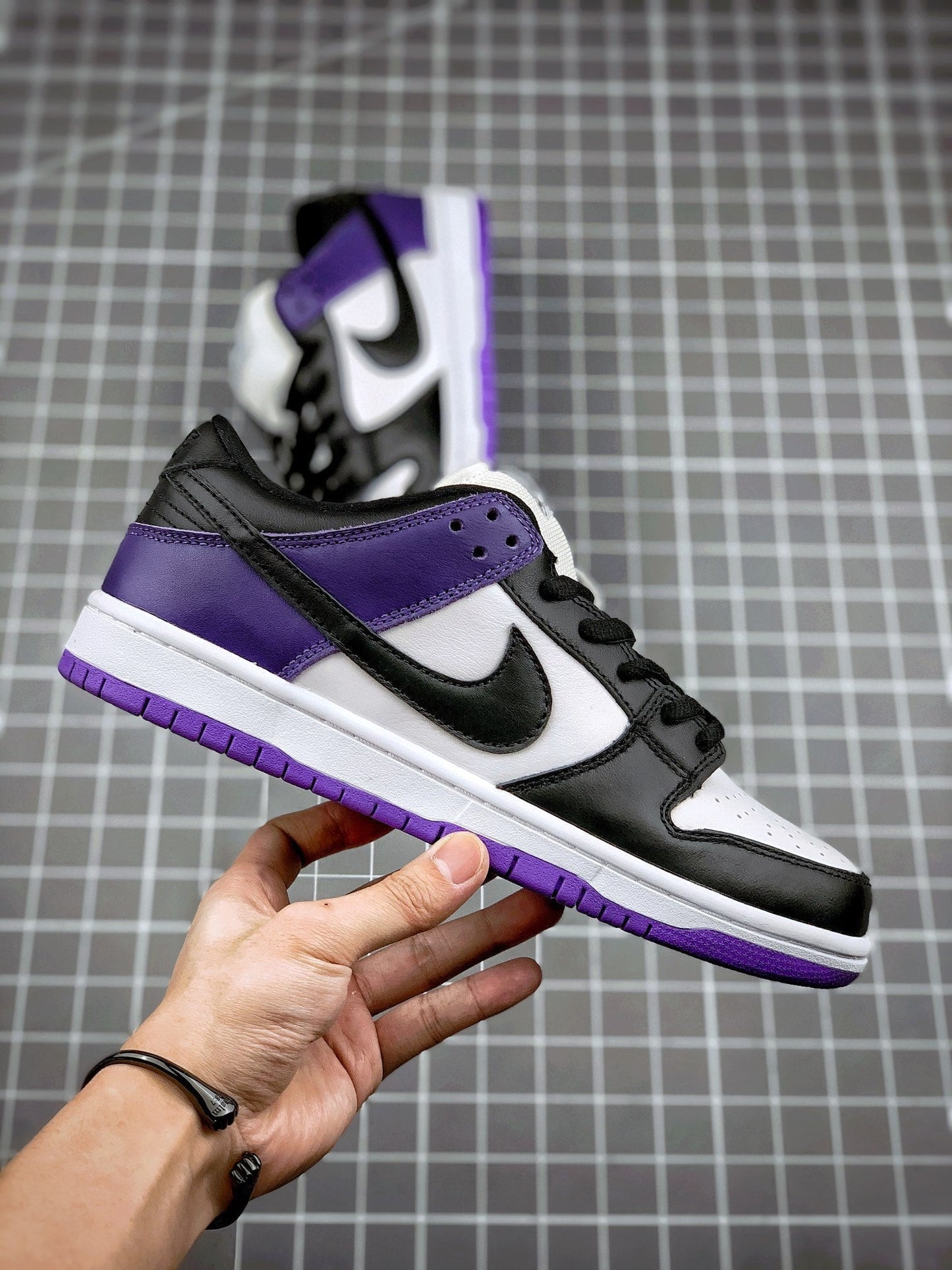 NIKE DUNK