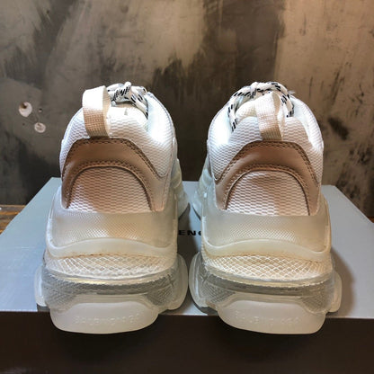 BALENCIAGA