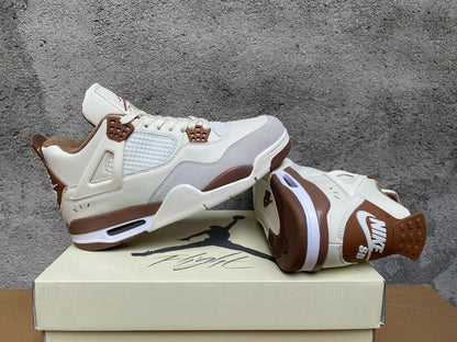 AIR JORDAN 4