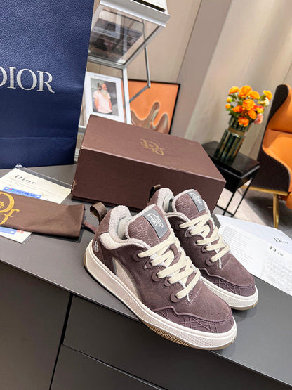 DIOR